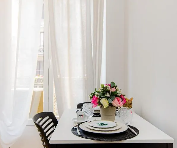 Schiaparelli 4 * Μιλάνο