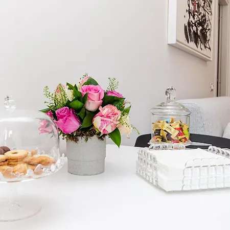 Schiaparelli 4 Apartment Milan